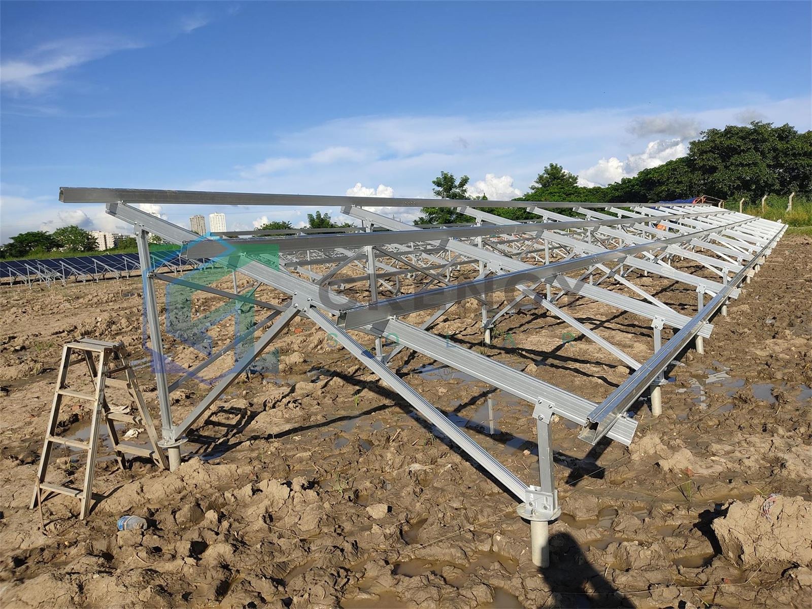Solar Ground Screw Piles Galvanized Ground Screws for the PV Mounting Foundation 5 Solar Ground Screw Piles Galvanized Ground Screws for the PV Mounting Foundation 5